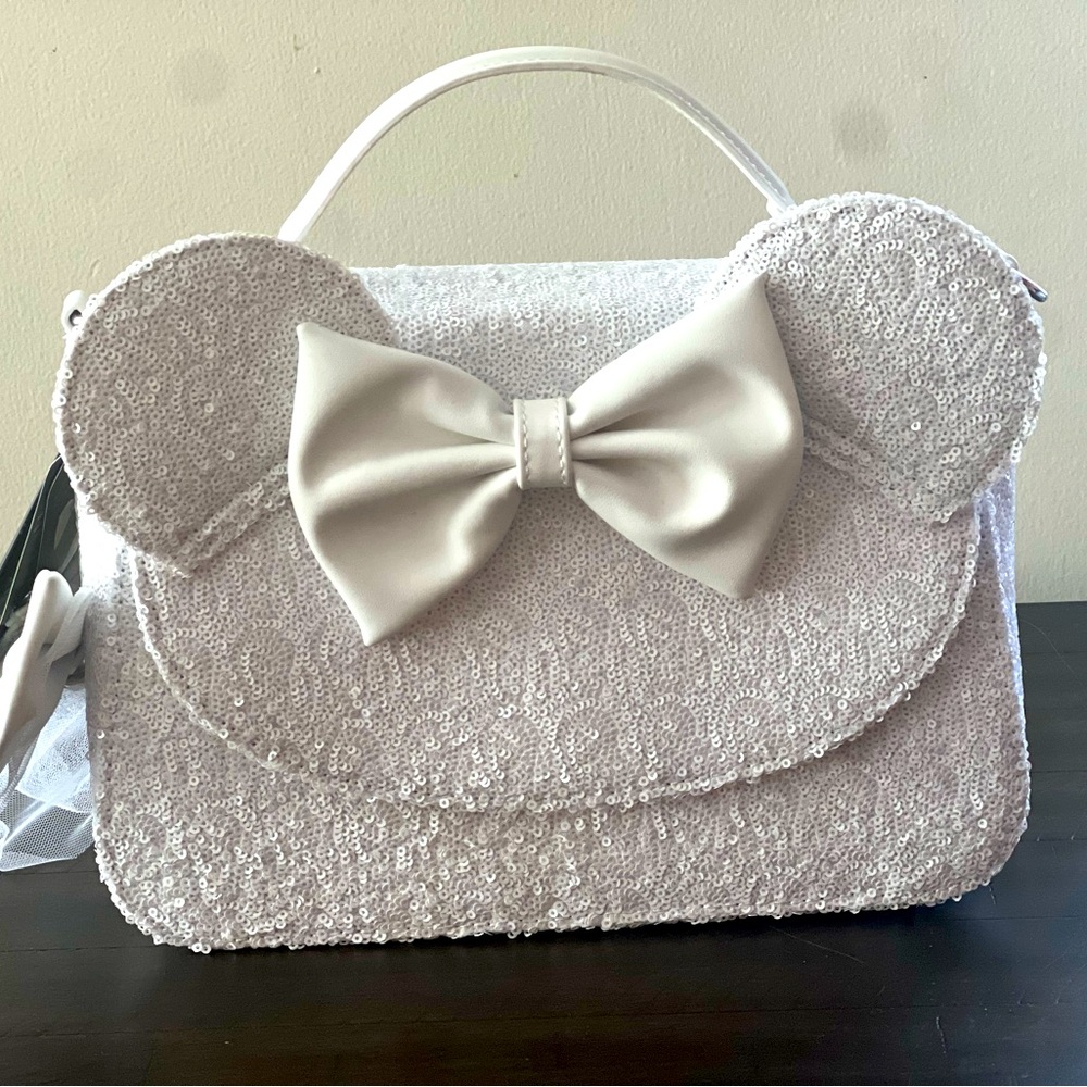Sequined Minnie Mouse wedding Loungefly crossbody purse